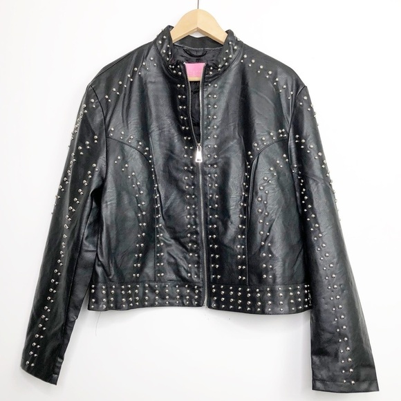 AZALEA Wang Black vegan leather bomber jacket - Picture 10 of 10